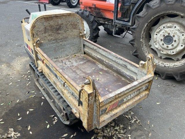 運搬車 C6R 写真３