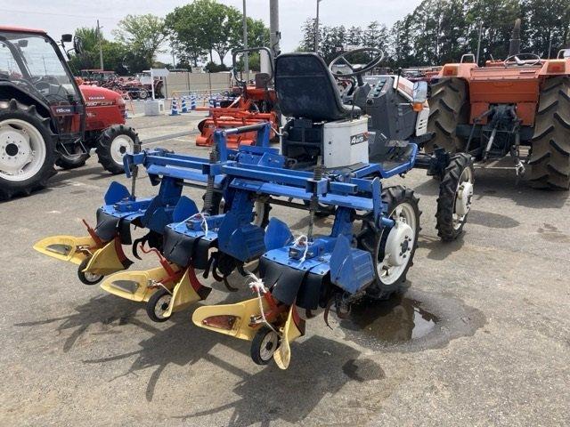 ハイクリトラクター JK11 写真３