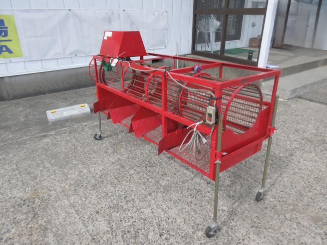 上越 里芋選別機 写真