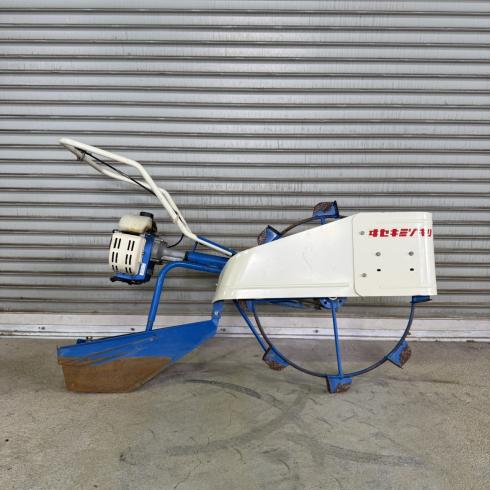 イセキ 溝切機 写真