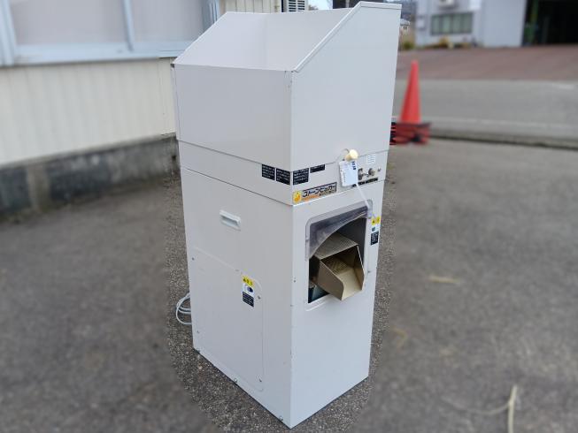 精米機(ストーンピッカー付) GX-3EB　上越〇 写真２