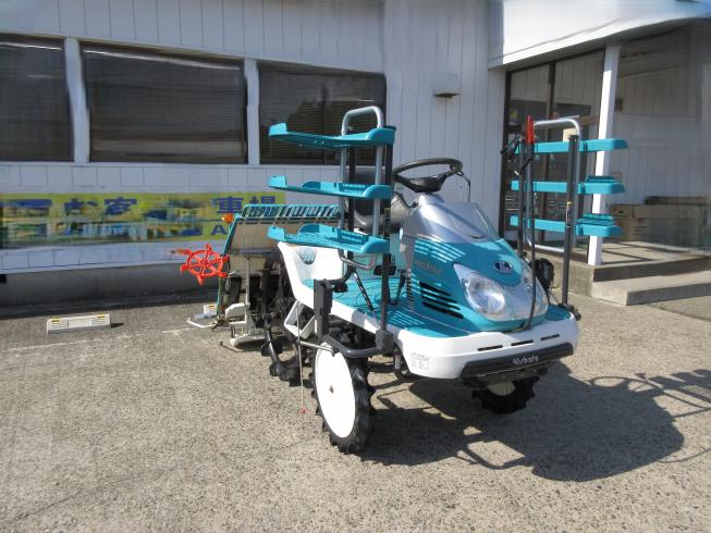 クボタ 田植機 写真