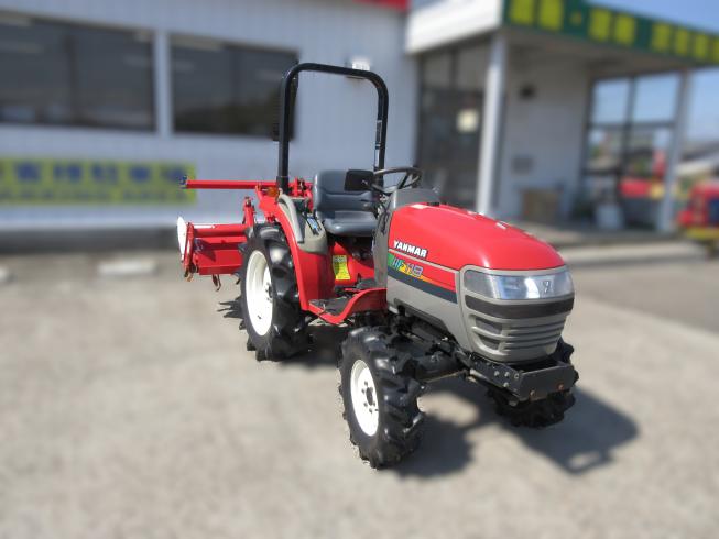ヤンマー トラクター 写真