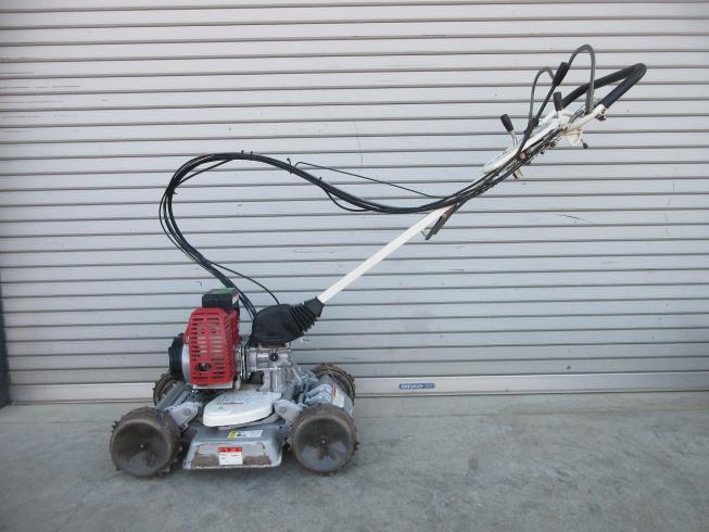 草刈機 AZ851 写真３