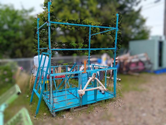 七尾機工 もみがら散布機 写真
