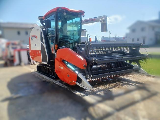 クボタ 汎用コンバイン 写真