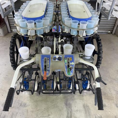 野菜移植機 PVHR4-145SG 写真５
