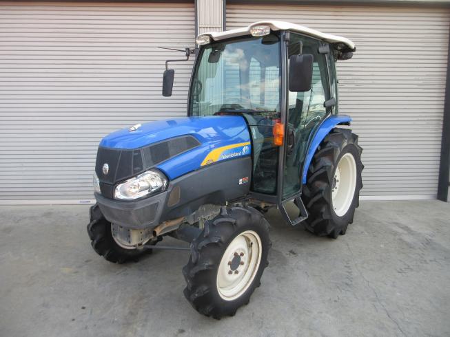 トラクター 2200KLFQBMA(KL415H) 写真２