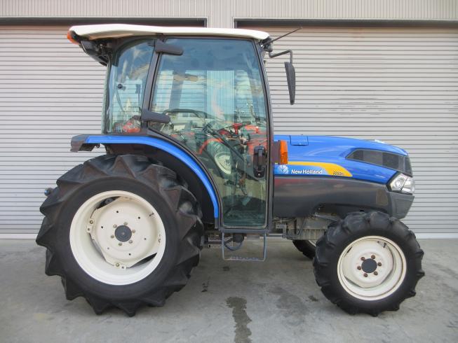 トラクター 2200KLFQBMA(KL415H) 写真６