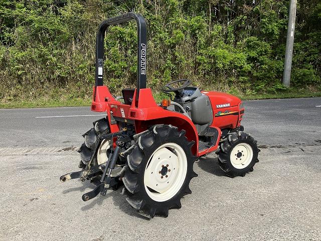 トラクター AF160　新品ハンマーナイフモアMK135付 写真２