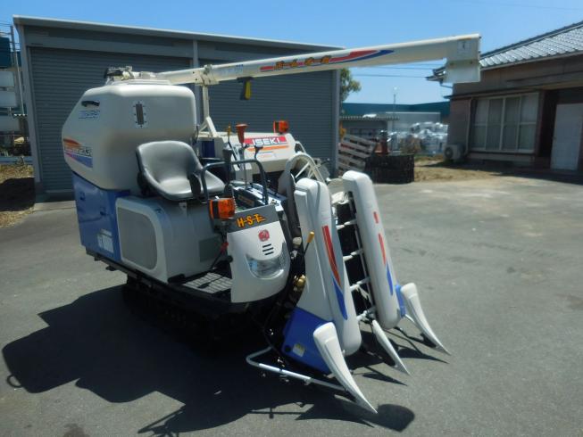 コンバイン HVB213 写真２