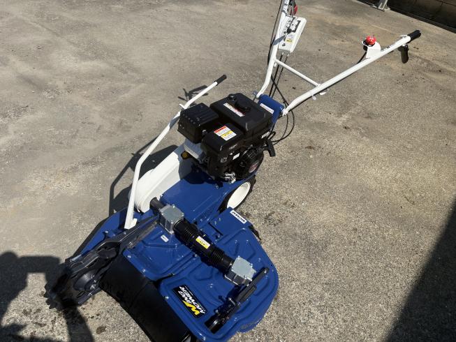 オーレック 草刈機 写真
