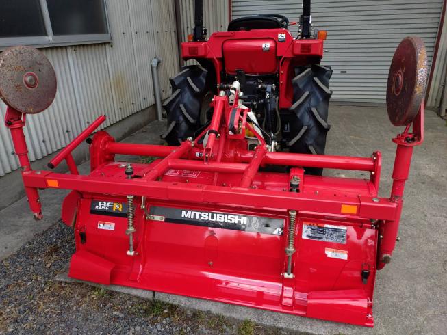 トラクター MTZ23 写真５