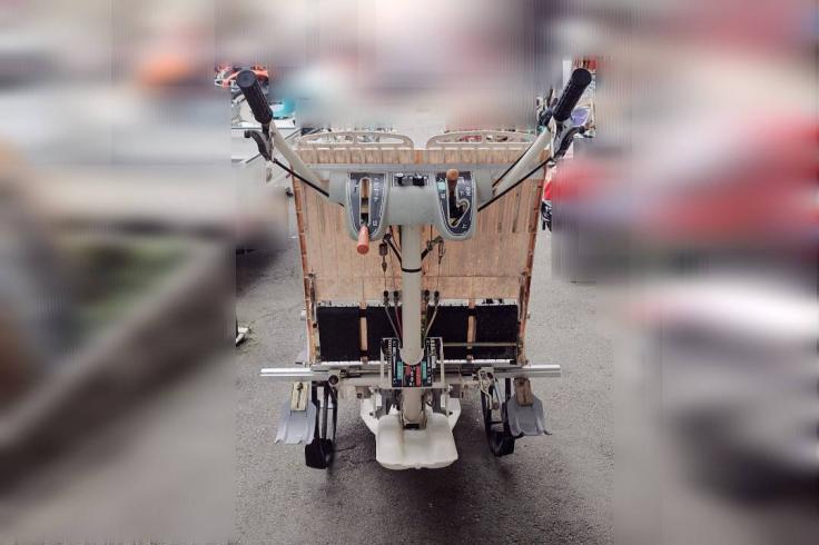 田植機 MP28M 写真４