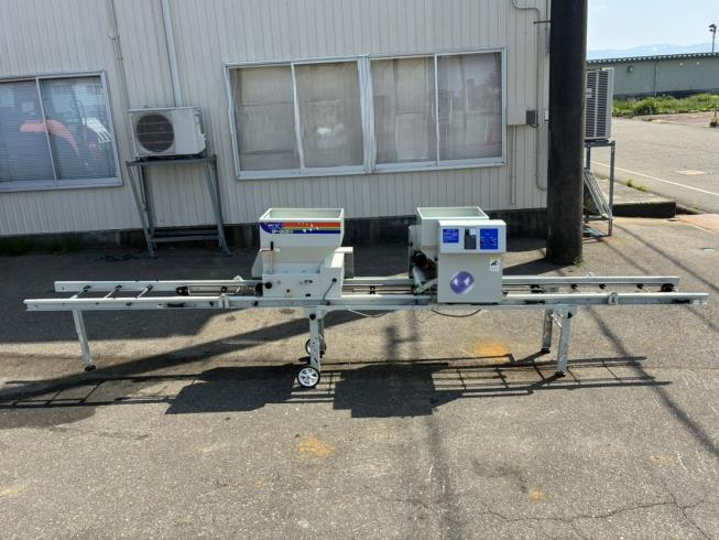 コンマ 播種機 写真