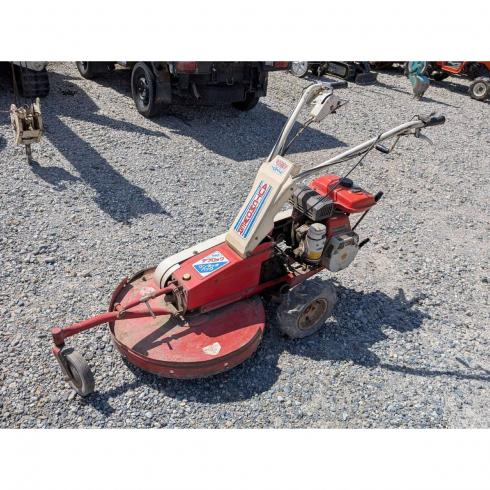 オーレック 草刈機 写真