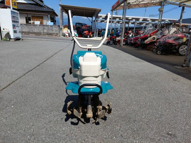 マキタ 耕運機 写真