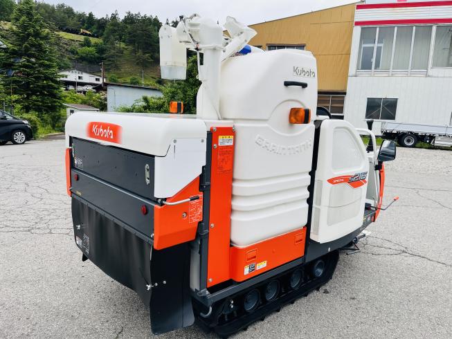 コンバイン S216-GLW 写真４
