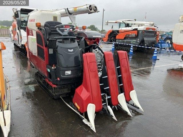 ヤンマー コンバイン 写真
