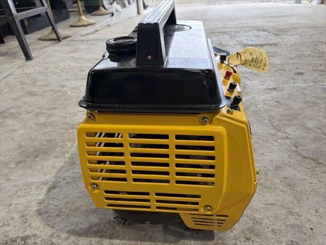 発電機 SG1000-II 写真５