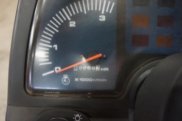 トラクター GB135 写真５
