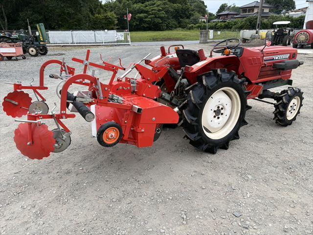 トラクター YM2220D 写真２