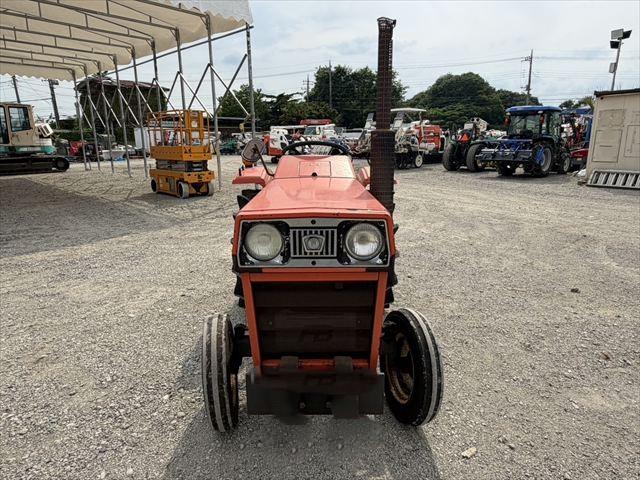 トラクター E152 写真５