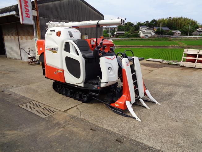 コンバイン ER220GW 写真２