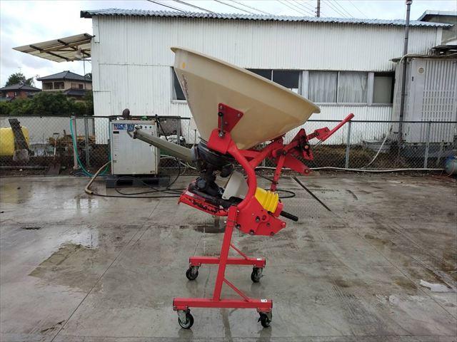 ブロードキャスター CF200 写真４