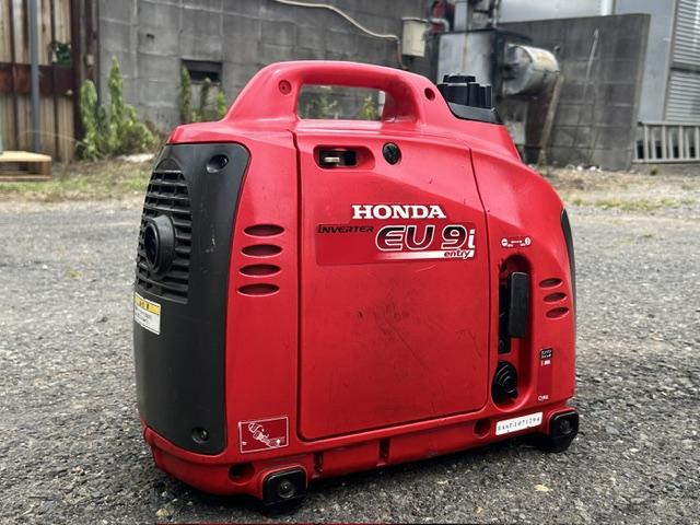 発電機 EU9i 写真４