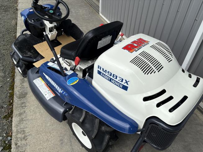 乗用草刈機 RM983X 写真５