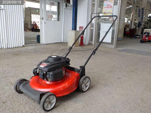 MTD 草刈機 写真