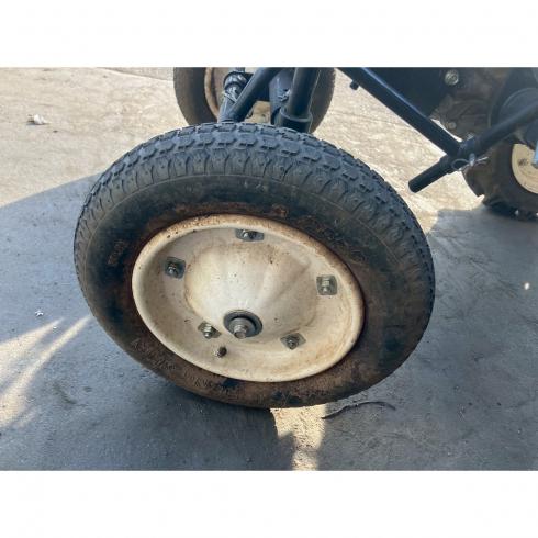 甘藷移植機 KP103E-70PSDBL 写真５