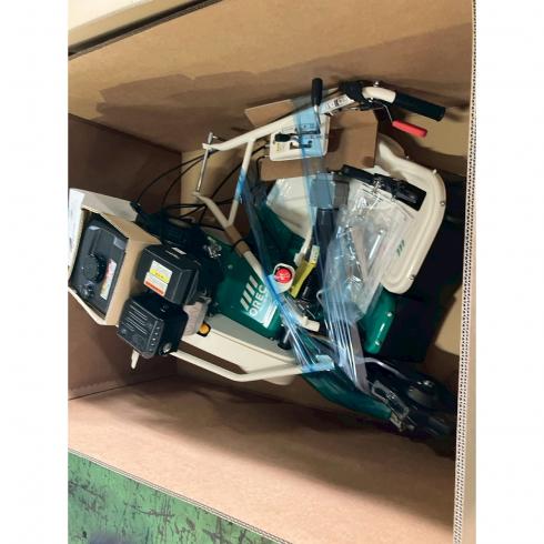 草刈機 WM746F 写真２