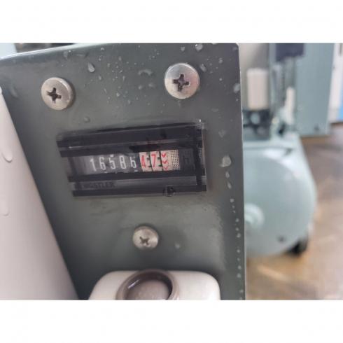 コンプレッサー 3.7P-9.5VD6 写真７