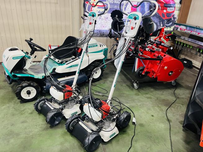 オーレック 畦草刈機 写真