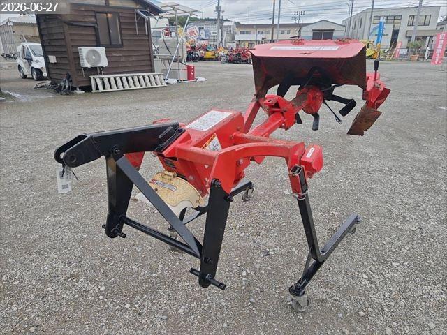 ニプロ 溝掘機 写真