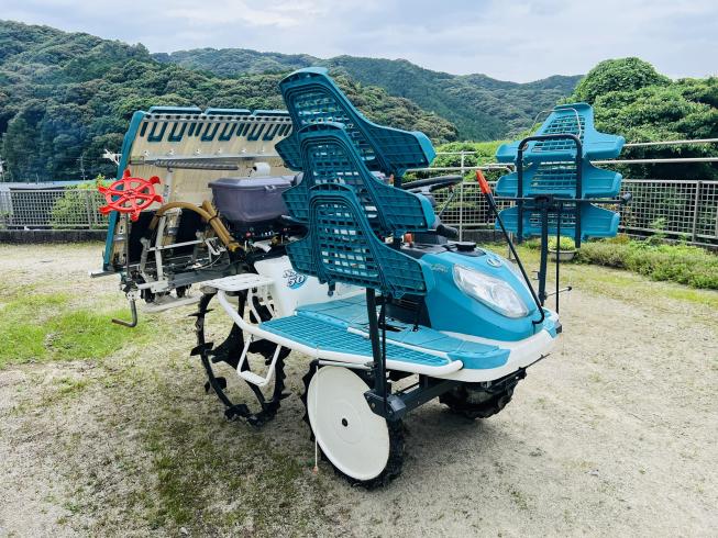 クボタ 田植機 写真