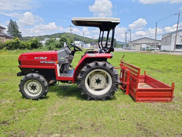 トラクター MT265 写真２