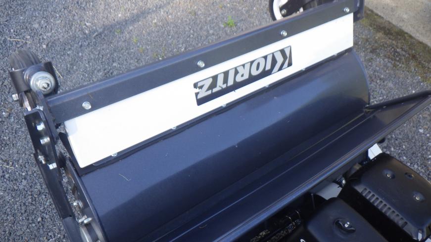 草刈機 ZHR800 写真２