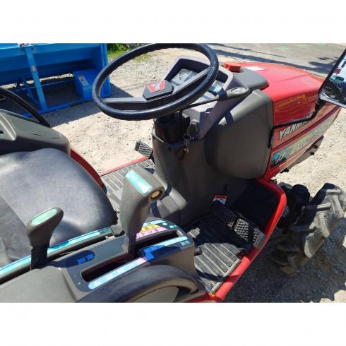 トラクター AH220HST 写真11