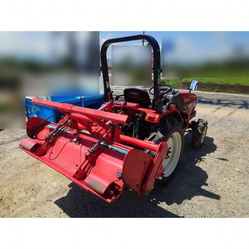 トラクター AH220HST 写真３