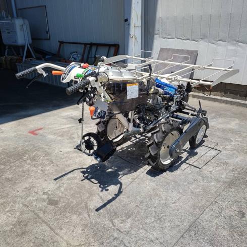 移植機 PVH103-90JLLX 写真４