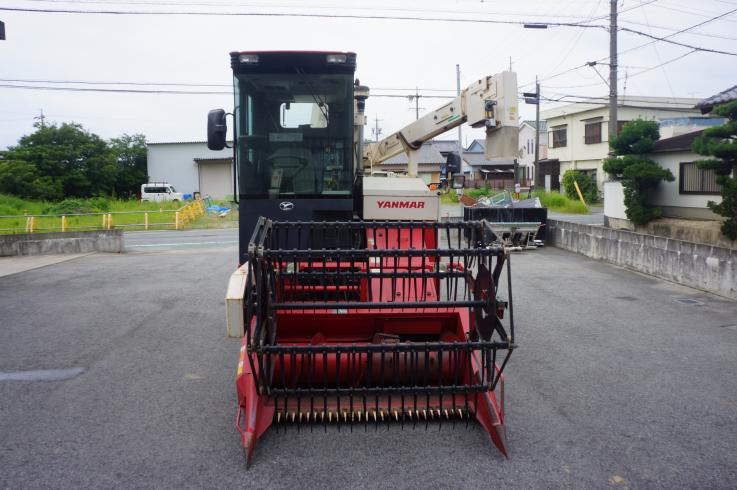 ヤンマー 汎用コンバイン  写真