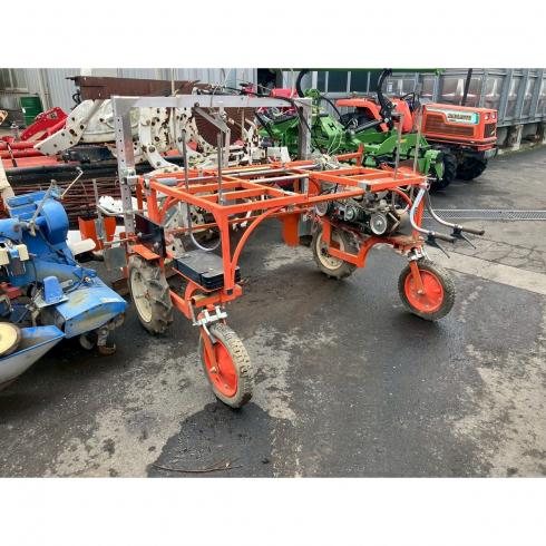 支柱打込機 TP-1500FC 写真２
