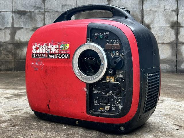 発電機 IEG1600M-Y 写真３