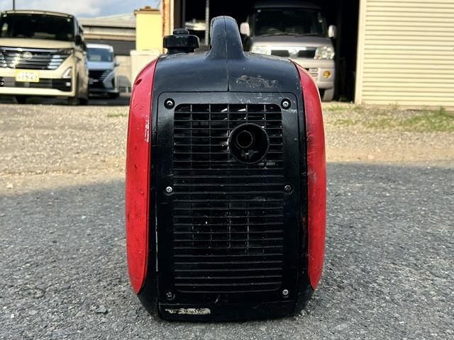 発電機 IEG1600M-Y 写真４