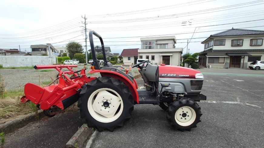 トラクター EF224 写真４