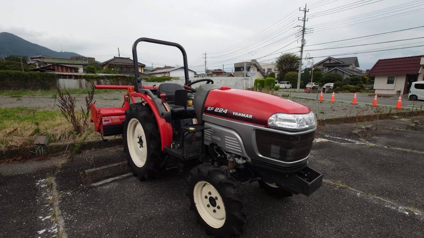 ヤンマー トラクター 写真