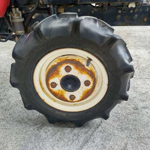 トラクター MT135 写真８